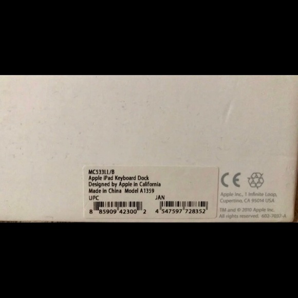*Discontinued* Apple Keyboard Doc - Picture 6 of 6